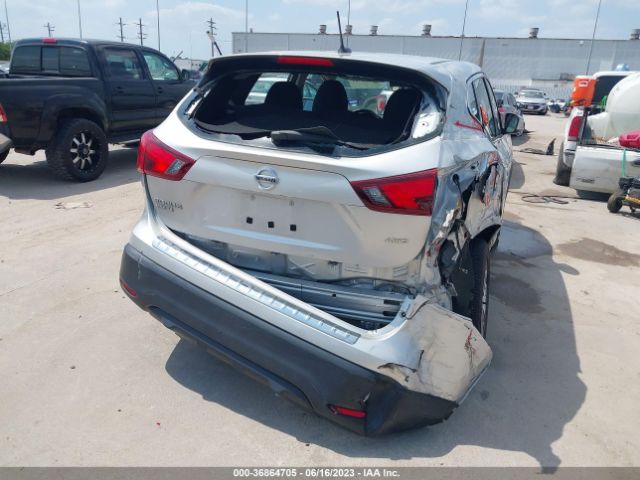 JN1BJ1CR0HW133083 Nissan Rogue Sport S