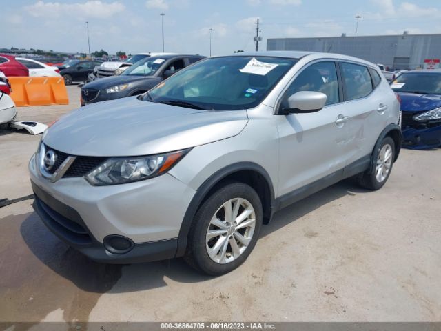 JN1BJ1CR0HW133083 Nissan Rogue Sport S