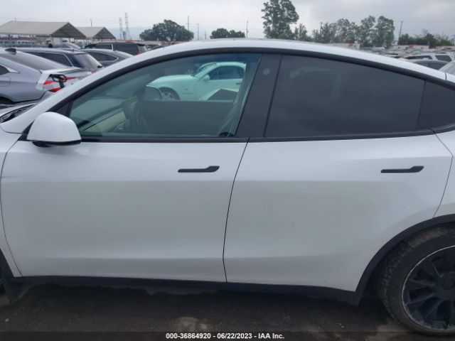 5YJYGAEE1MF229643 Tesla Model Y Long Range