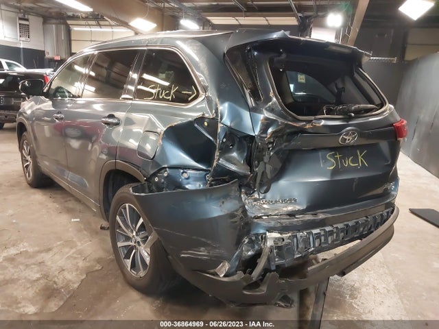 2018 TOYOTA HIGHLANDER SE/XLE VIN: 5TDJZRFH5JS830791