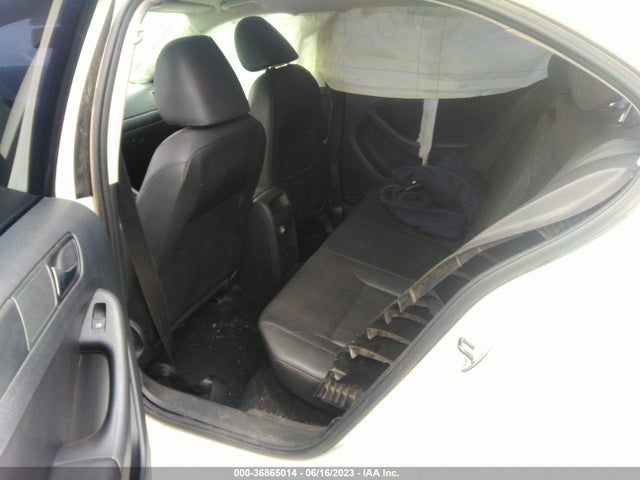2012 VOLKSWAGEN JETTA SEDAN SE W/CONVENIENCE PZEV VIN: 3VWDP7AJ4CM328243