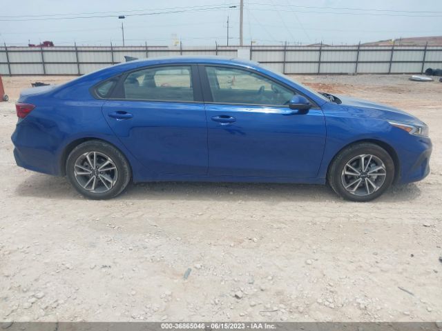 3KPF24AD5NE466471 KIA Forte Lxs