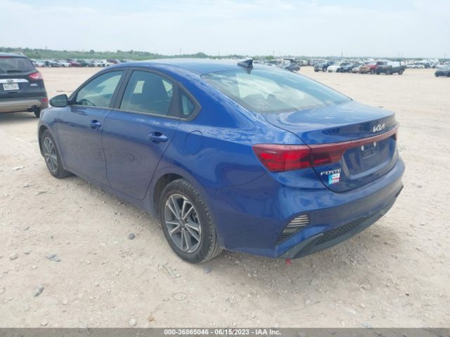 3KPF24AD5NE466471 KIA Forte Lxs