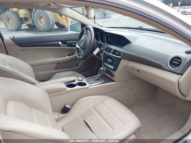 WDDGJ4HB4EG181794 Mercedes-Benz C-class C 250
