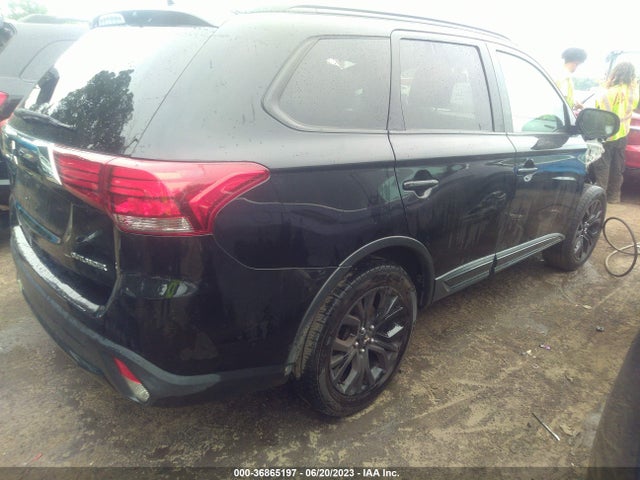 2018 MITSUBISHI OUTLANDER SE/SEL/LE VIN: JA4AD3A31JZ025760
