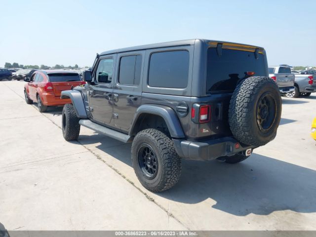 1C4HJXEN2JW211888 Jeep Wrangler Unlimited Sahara