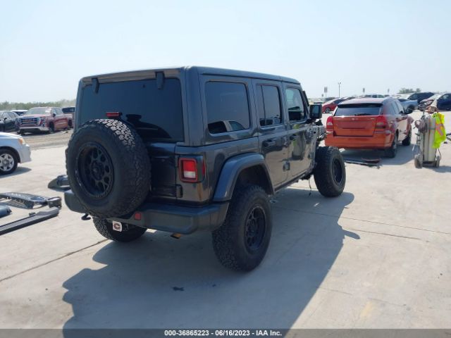 1C4HJXEN2JW211888 Jeep Wrangler Unlimited Sahara