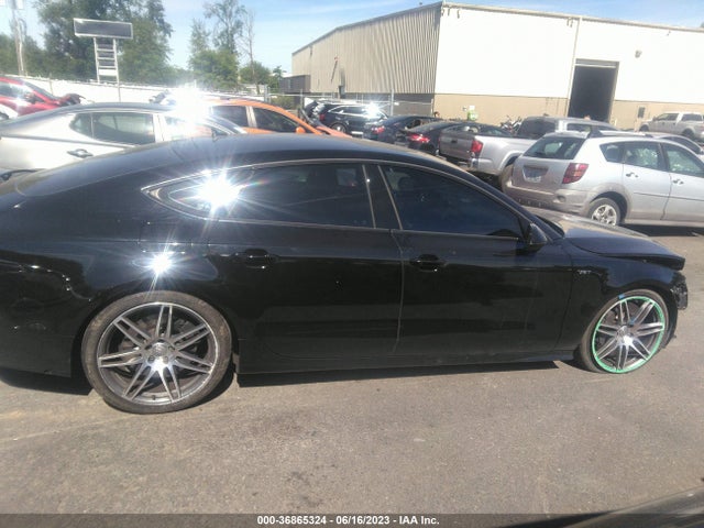 2014 Audi S7, VIN: WAUW2AFC8EN068713