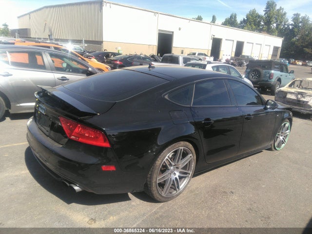 2014 Audi S7, VIN: WAUW2AFC8EN068713