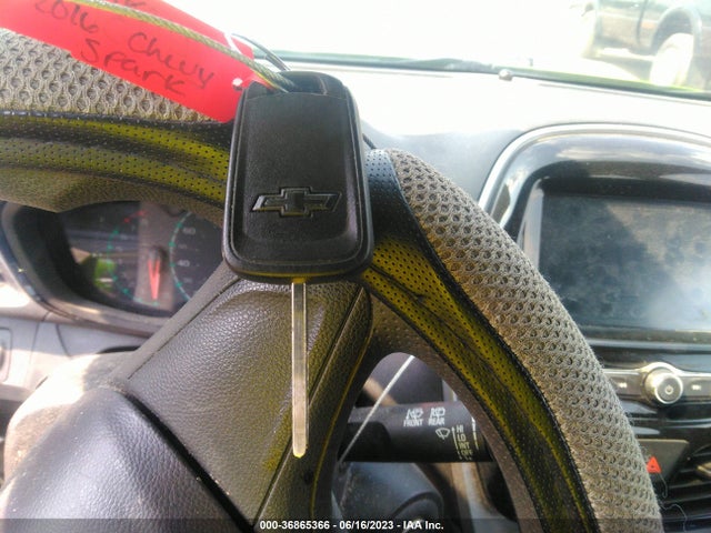Chevrolet SPARK LS 2016 KL8CA6SA2GC586947 Image 3