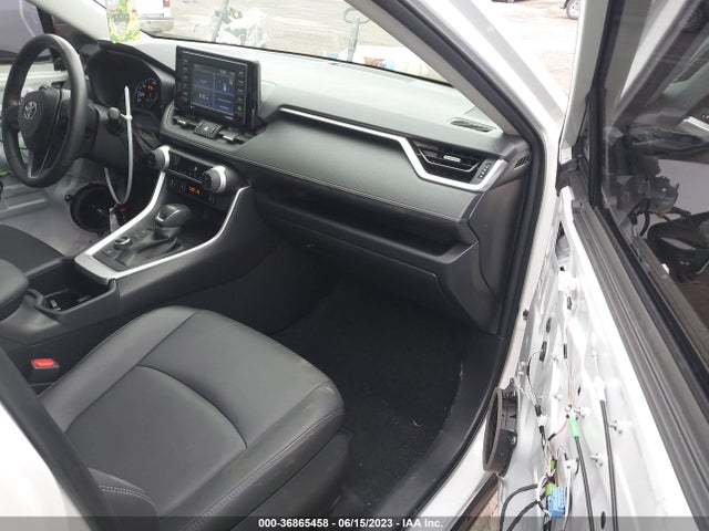2022 TOYOTA RAV4 HYBRID XLE PREMIUM VIN: JTMB6RFV7NJ019628