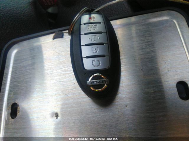 KNMAT2MT8LP511074 Nissan ROGUE SV