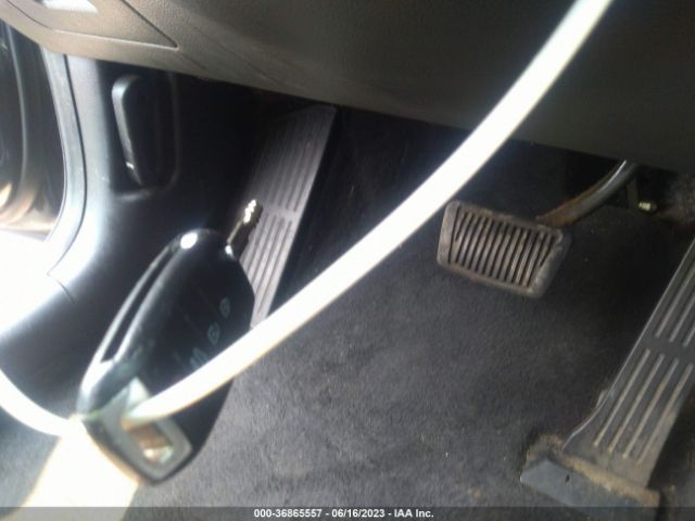 3KPFK4A79HE026350 KIA FORTE LX