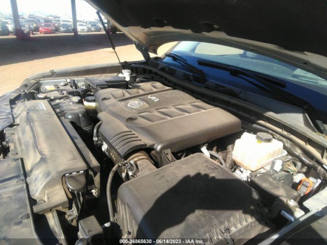 JN8AY2NC3L9618266 Nissan ARMADA SV