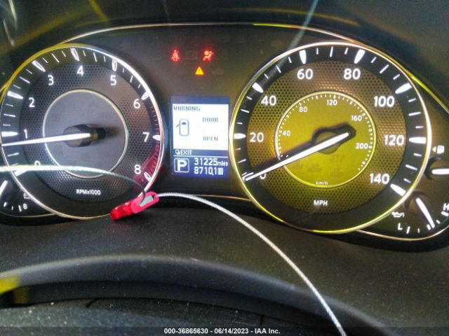 JN8AY2NC3L9618266 Nissan ARMADA SV