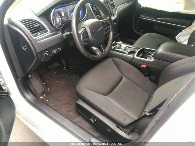 2C3CCAAG2JH320332 Chrysler 300 Touring