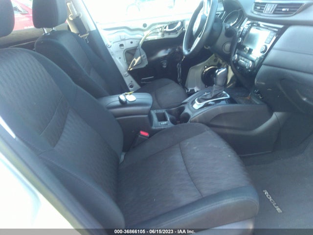 2018 NISSAN ROGUE SV VIN: 5N1AT2MT1JC801821
