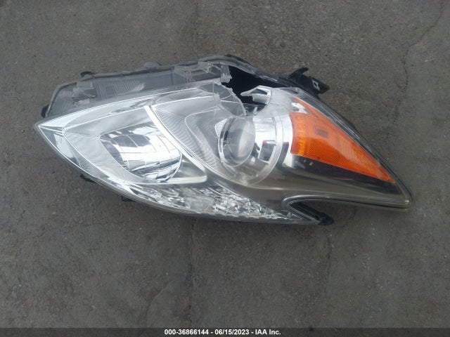 Toyota Prius Four 2015 JTDKN3DU2F2003732 Image 12