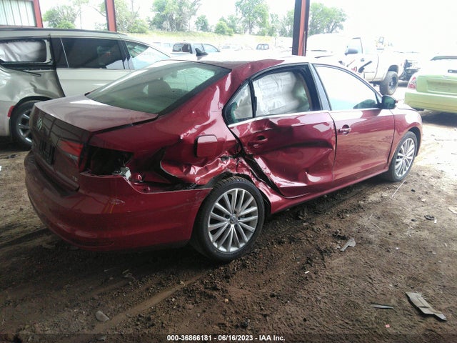 3VWL07AJ2GM357424 Volkswagen Jetta Sedan 1.8t Sel