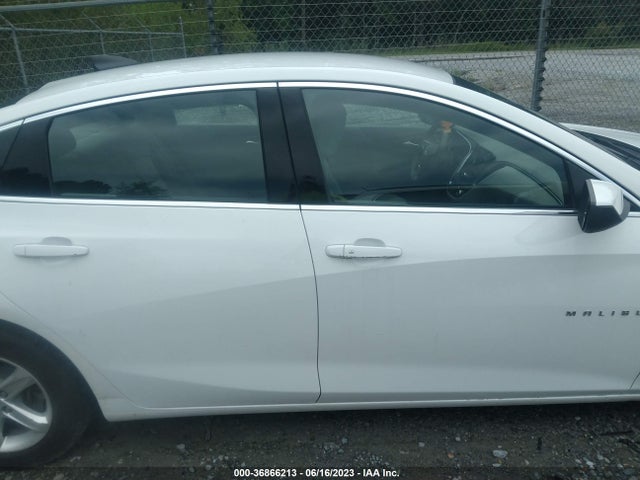 Chevrolet MALIBU LS 2019 1G1ZC5ST8KF126053 Image 5