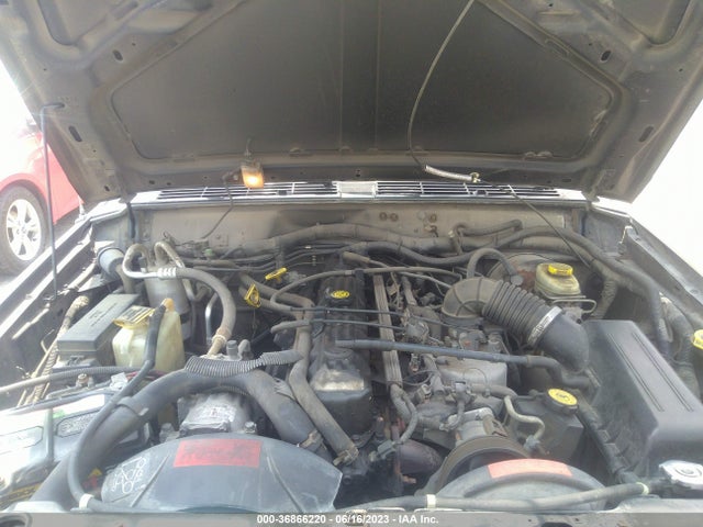 2001 JEEP CHEROKEE SPORT VIN: 1J4FF48S11L558990