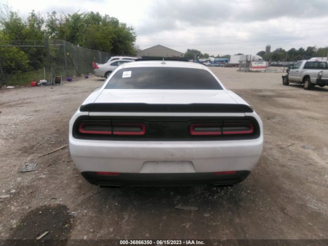 2C3CDZFJ1GH221607 Dodge Challenger R/t Scat Pack