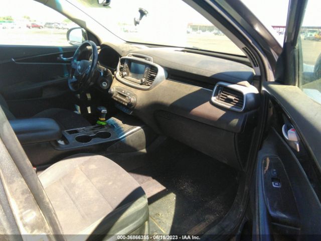 5XYPG4A5XKG474448 KIA Sorento Lx V6