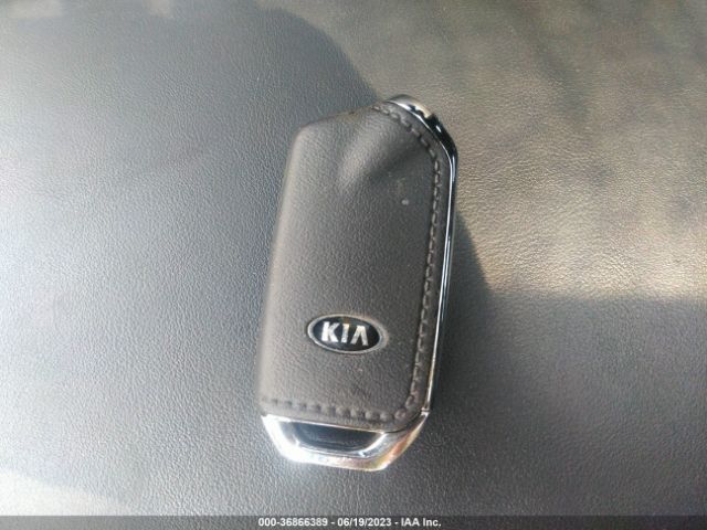 KNAE45LCXJ6029692 KIA Stinger Gt1