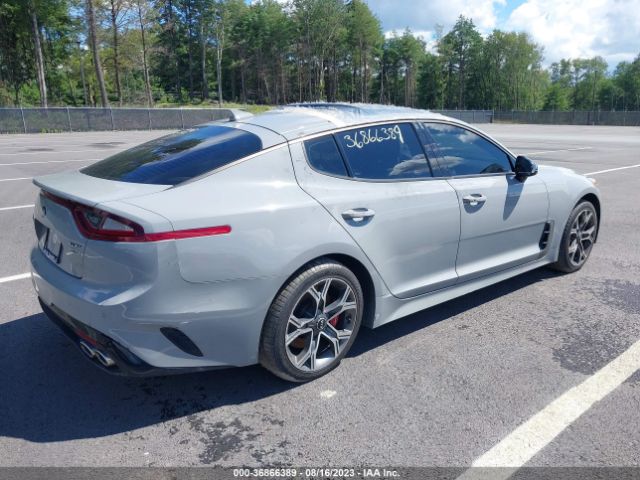KNAE45LCXJ6029692 KIA Stinger Gt1