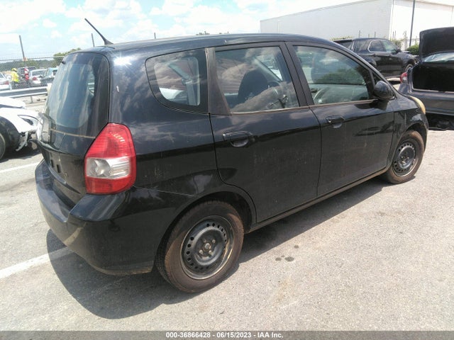 2008 HONDA FIT VIN: JHMGD37428S062897