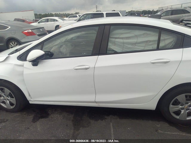 Chevrolet CRUZE LS 2018 1G1BC5SM3J7235748 Image 14