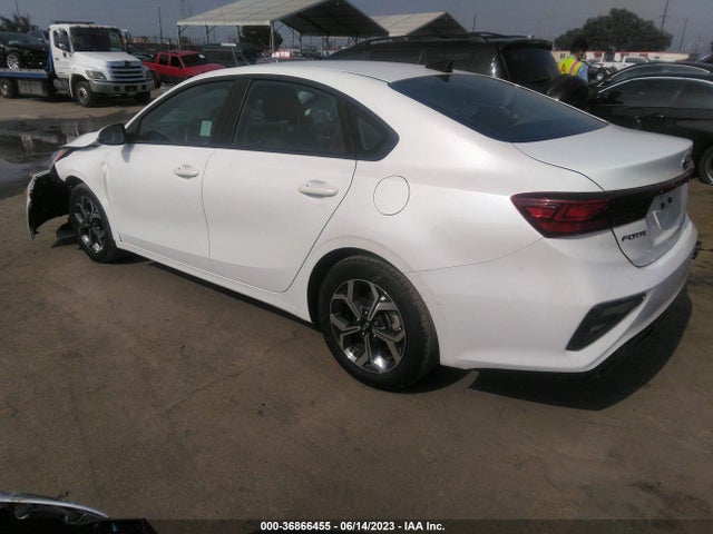 KIA Forte 2021 3KPF24AD4ME296599 Image 28