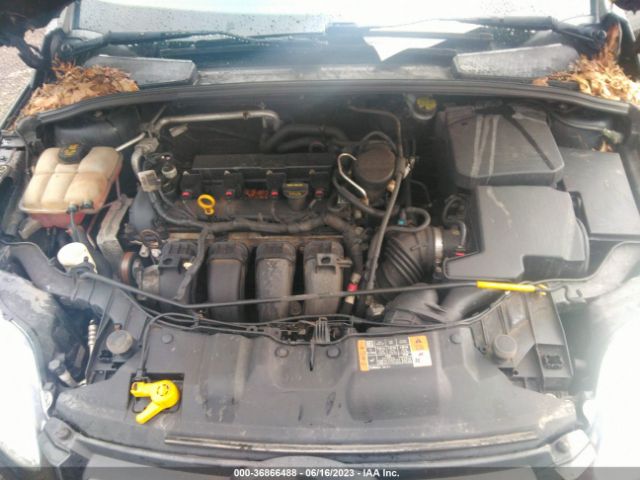 1FADP3K21EL352951 Ford FOCUS SE
