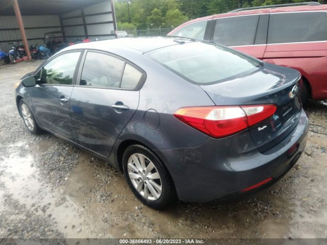 KNAFX4A6XG5575118 KIA FORTE LX
