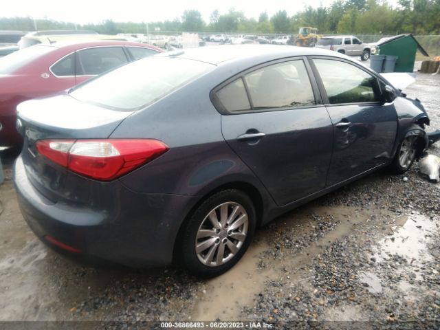 KNAFX4A6XG5575118 KIA FORTE LX