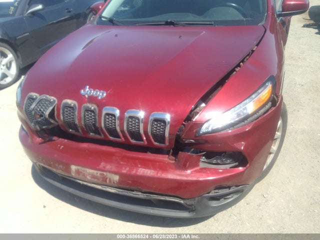 1C4PJLCB7GW234427 Jeep Cherokee Latitude