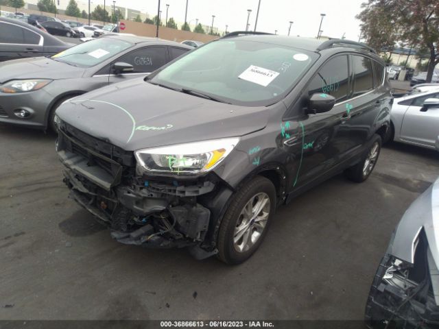 1FMCU9GD4JUA63235 Ford ESCAPE SE