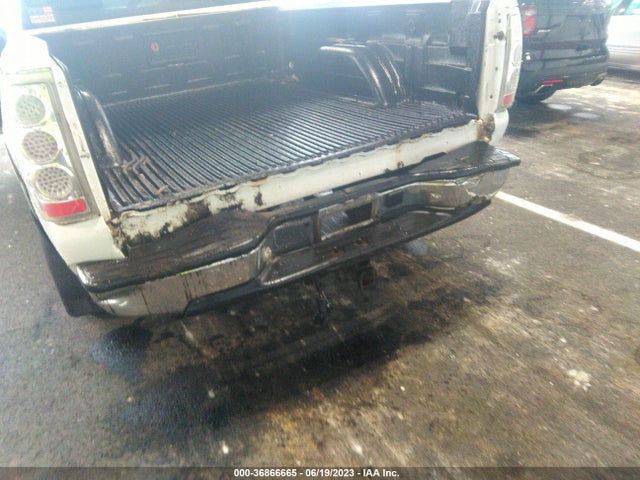 2001 CHEVROLET SILVERADO 1500 LS VIN: 1GCEK19T91E101075