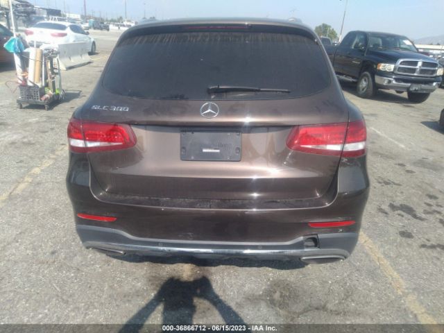 WDC0G4JBXJV067660 Mercedes-Benz Glc Glc 300