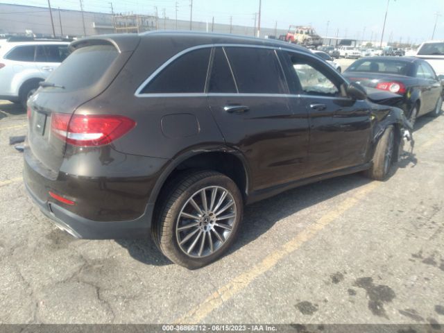 WDC0G4JBXJV067660 Mercedes-Benz Glc Glc 300