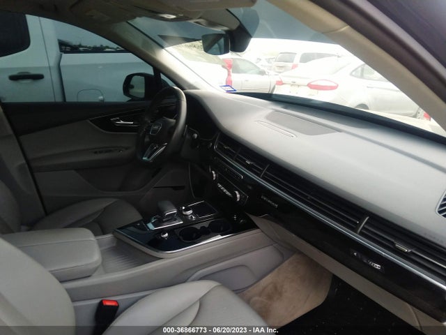 Audi Q7 Premium Plus 2019 WA1LAAF70KD005368 Image 5