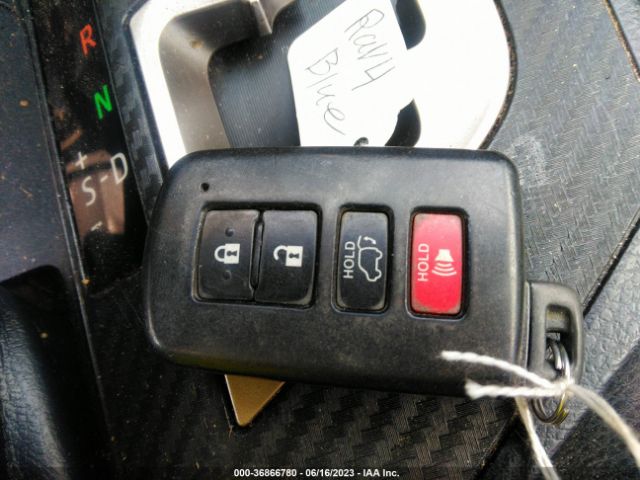 Toyota Rav4 Limited 2014 JTMDFREV9ED080889 Image 11
