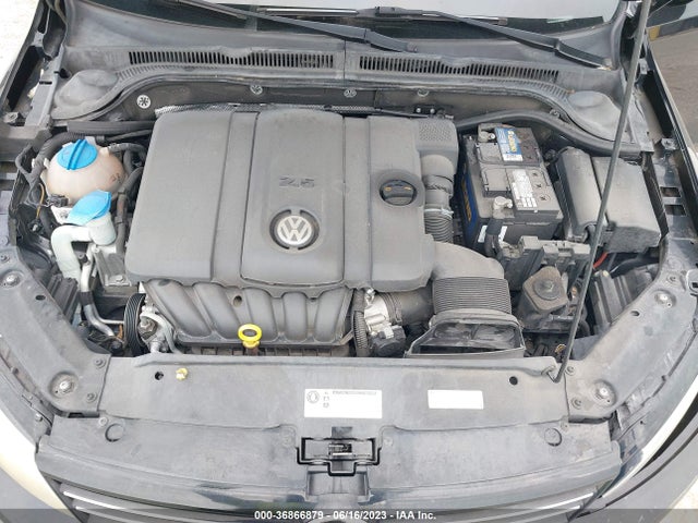 2013 VOLKSWAGEN JETTA SEDAN SE W/CONVENIENCE/SUNROOF VIN: 3VWDX7AJ9DM454275