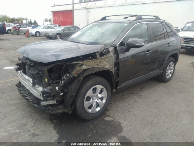 Toyota RAV4 LE 2020 2T3G1RFV7LC065920 Image 2