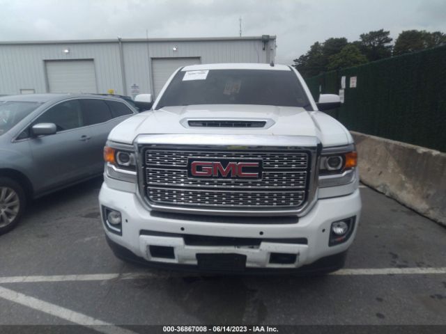 1GT12YEG1FF147677 GMC Sierra 2500hd Sle