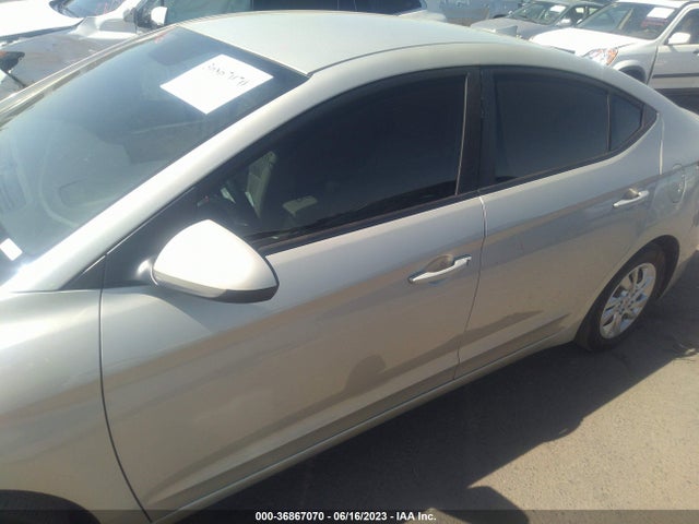 Hyundai ELANTRA SE 2017 5NPD74LF1HH146636 Image 7