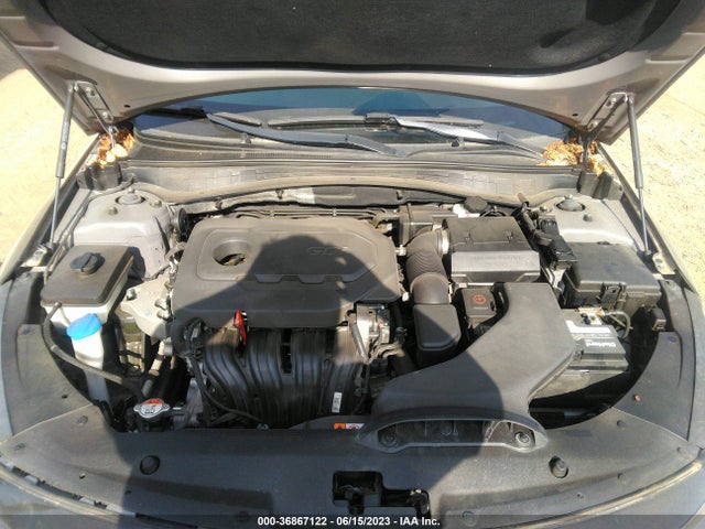 KIA Optima Lx 2018 5XXGT4L3XJG215047 Image 10