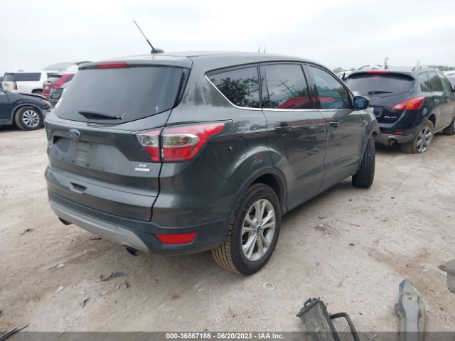 1FMCU0GD9HUB15285 Ford ESCAPE SE