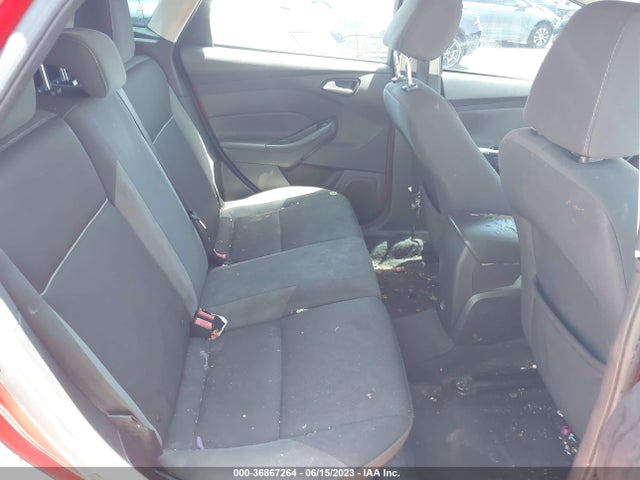 Ford FOCUS SE 2014 1FADP3K28EL324239 Image 8