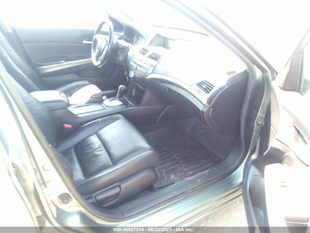 2010 HONDA ACCORD SDN EX-L VIN: 1HGCP2F83AA077315